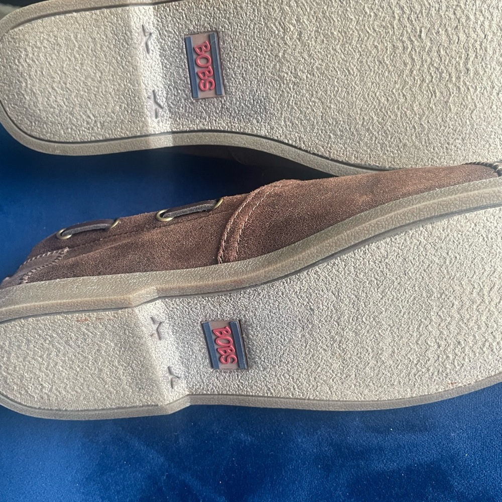 Skechers BOBS Tan Slip-On Loafers - Picture 4 of 6